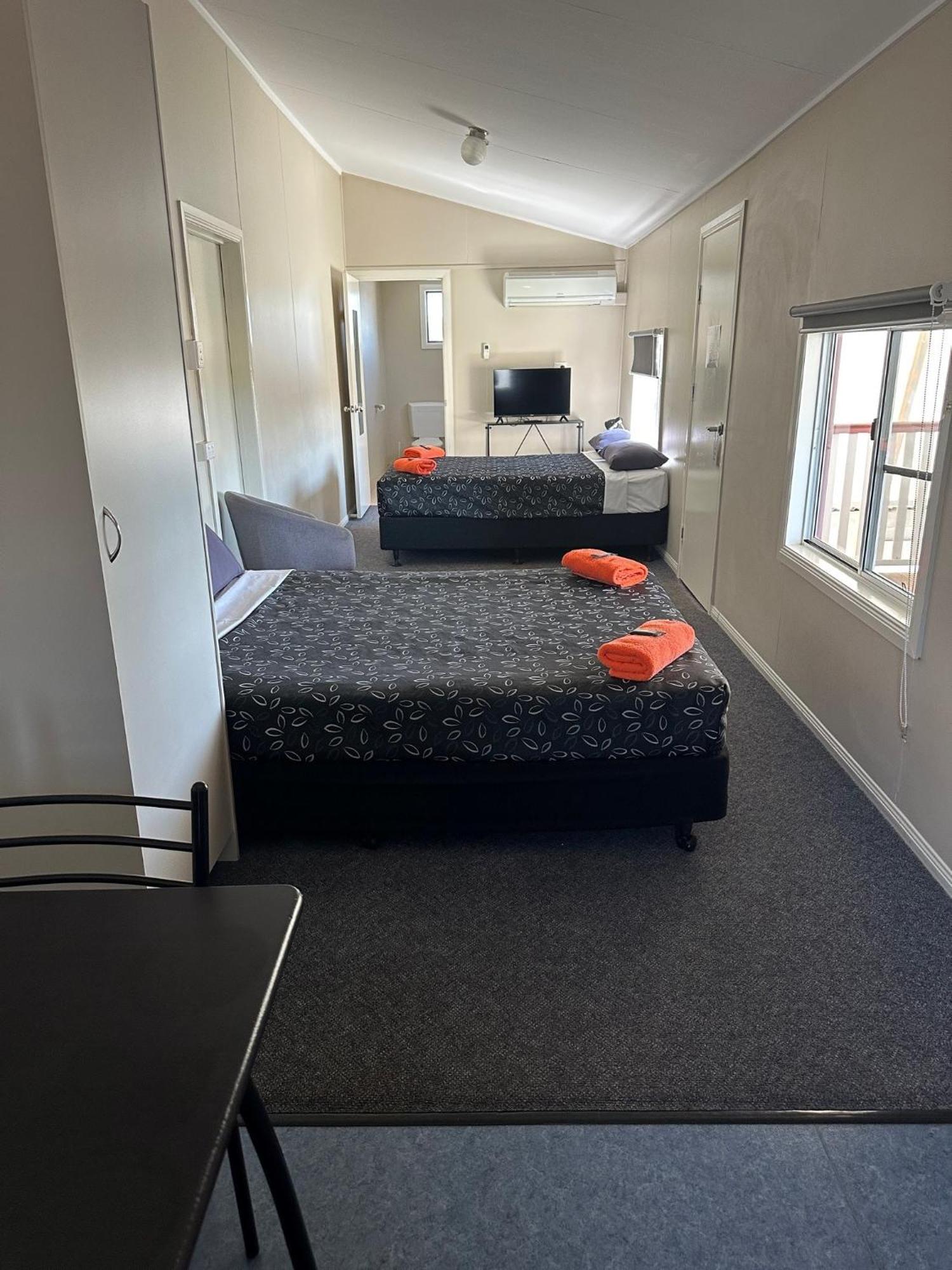 Winton Outback Motel Kültér fotó