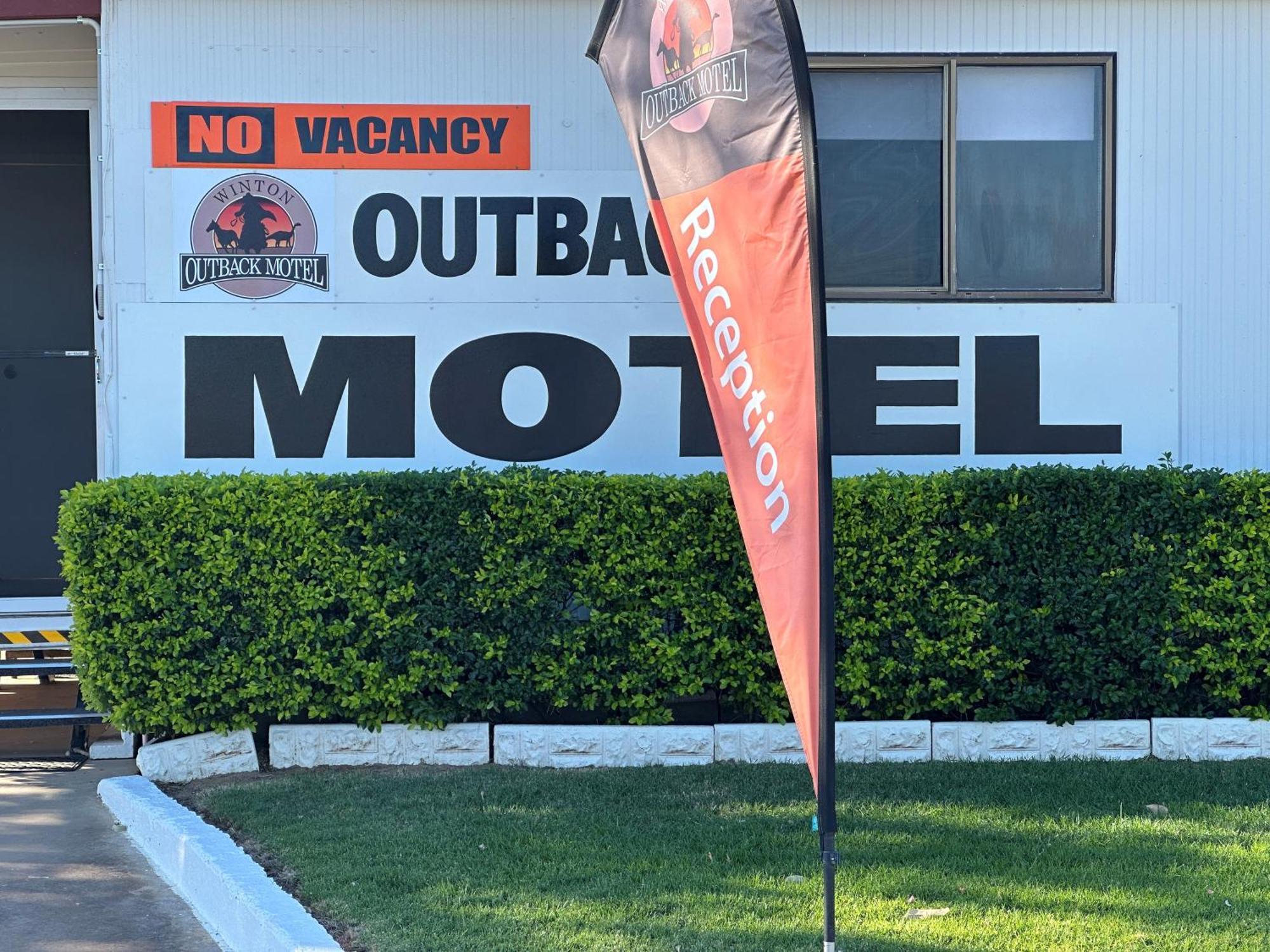 Winton Outback Motel Kültér fotó